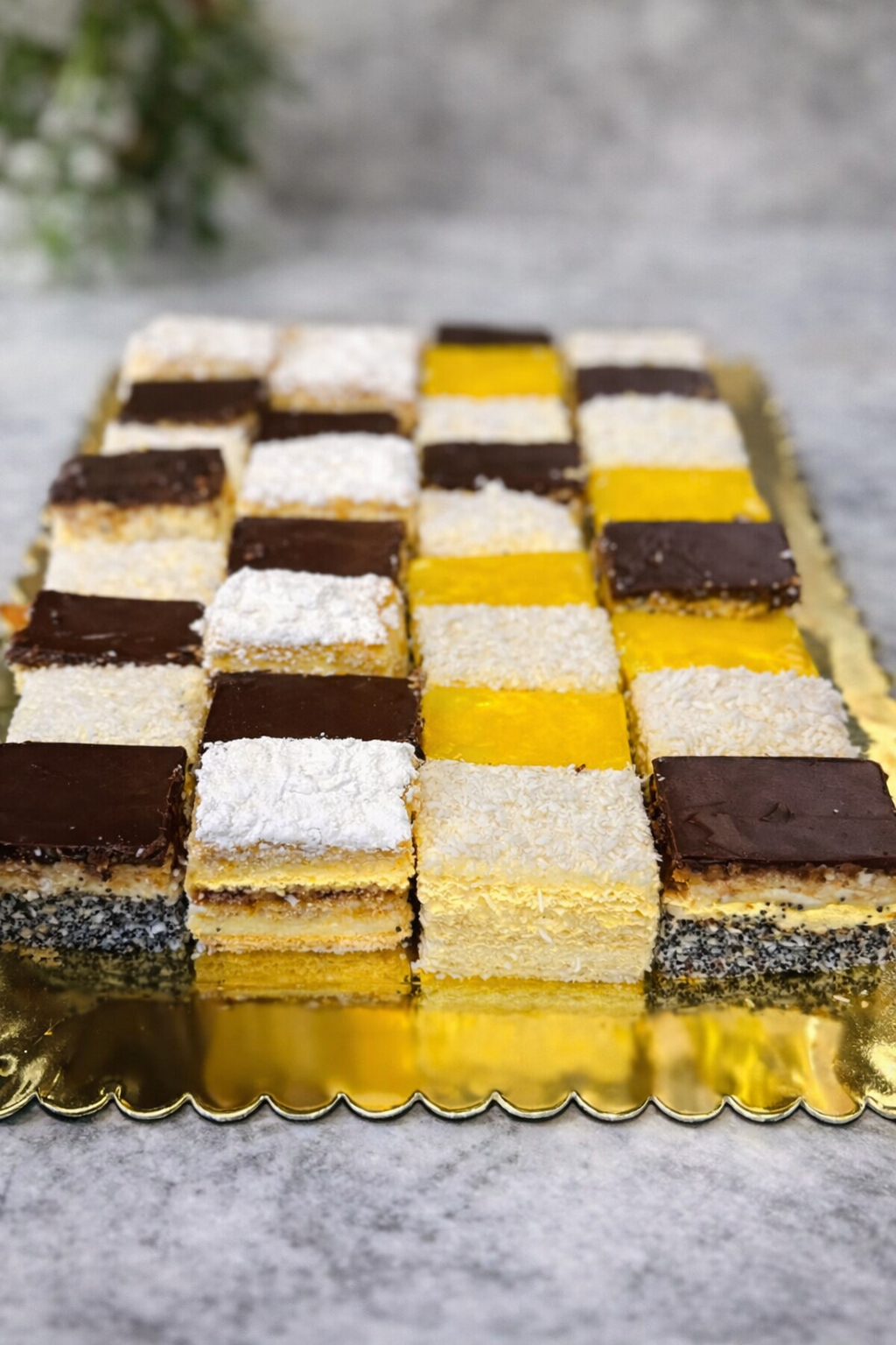 Mixed Romanian classics mini platter